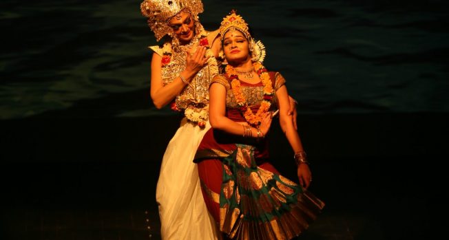 Shobana enthrals all with Dancing Drums