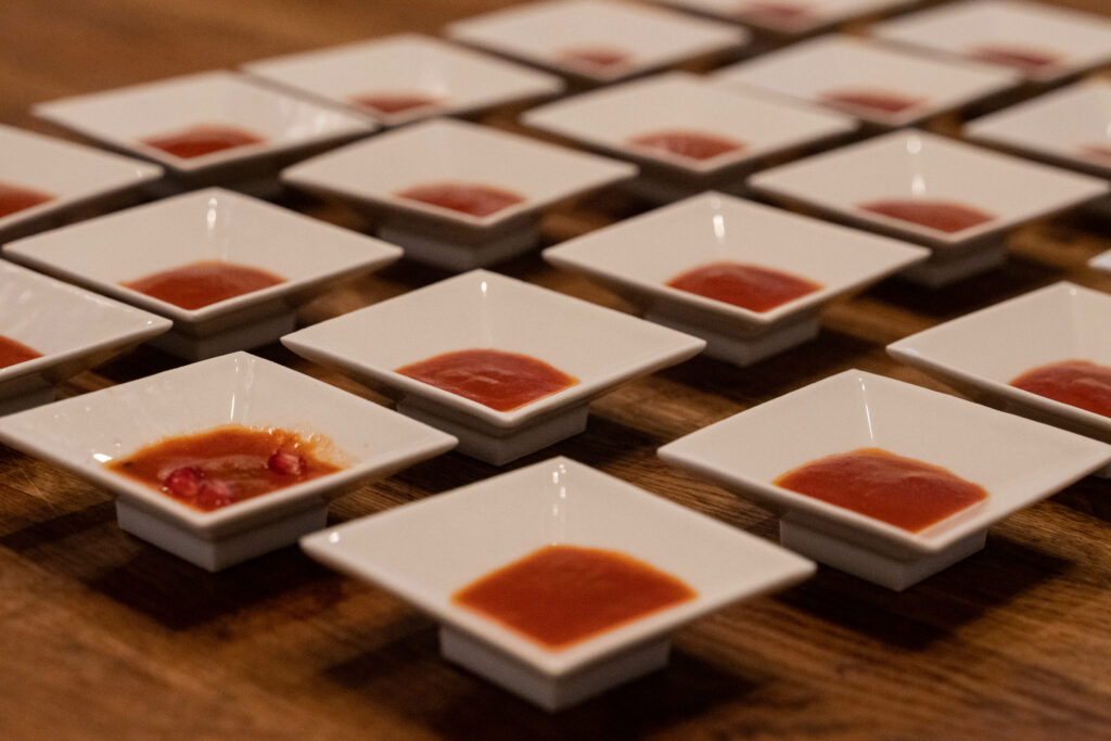 makhni sauce on square plates